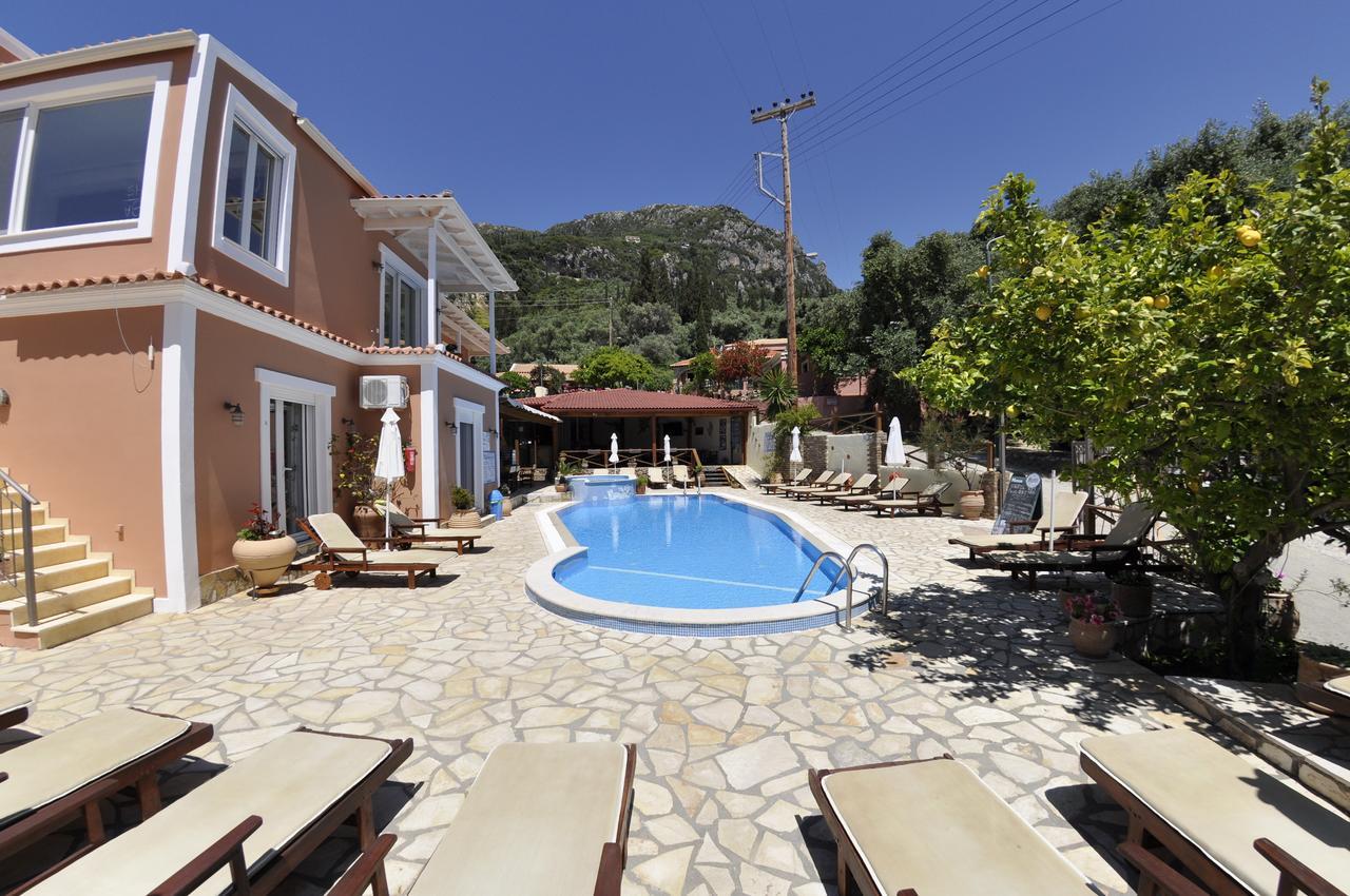 Angels Pool Studios And Apartments Палеокастрица Экстерьер фото